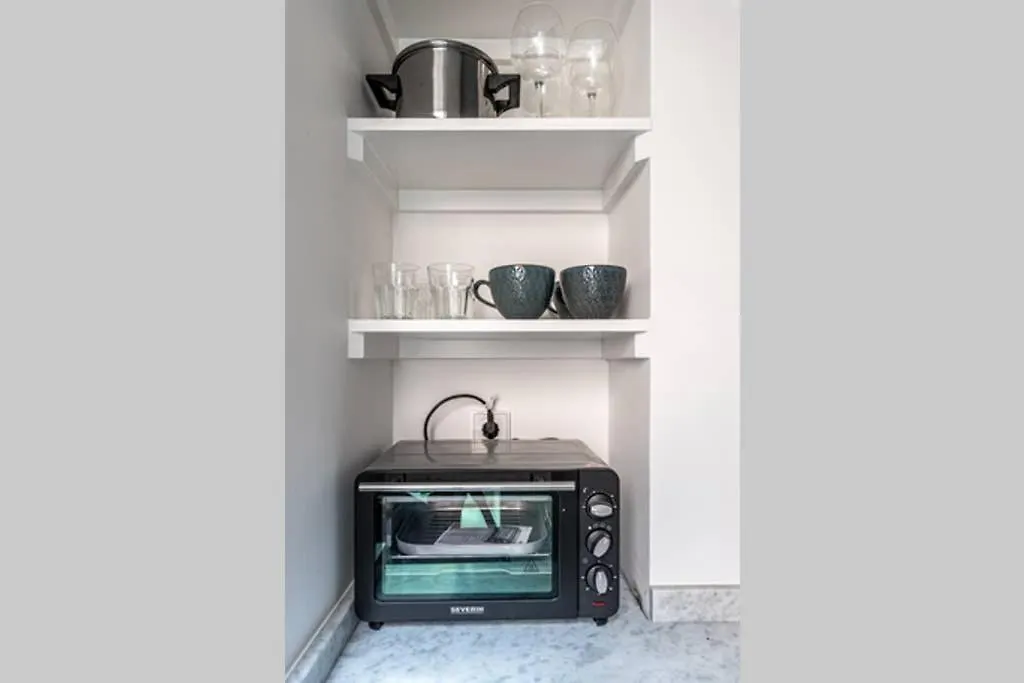 Апартаменты Отель Outstanding Soho Studio Стокгольм
